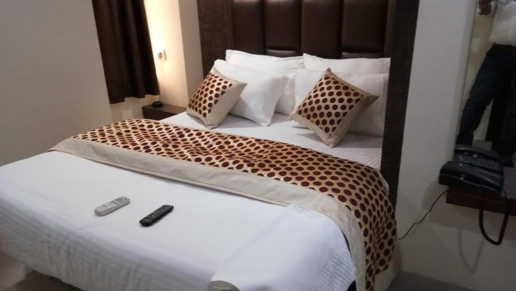 Hotel Stay House Nowe Delhi Zewnętrze zdjęcie