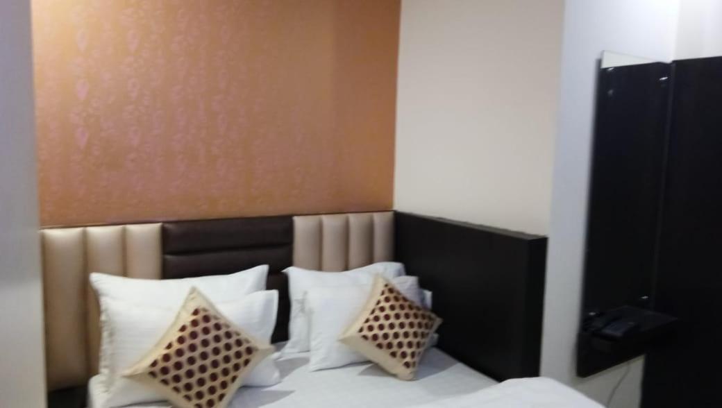 Hotel Stay House Nowe Delhi Zewnętrze zdjęcie